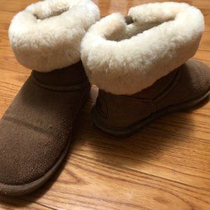 Bearpaw boots